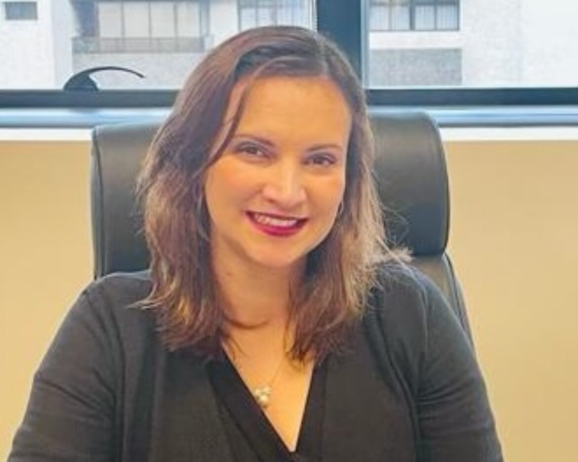 Gabriela-Pinehiro-Gracindo-Kerneski-1