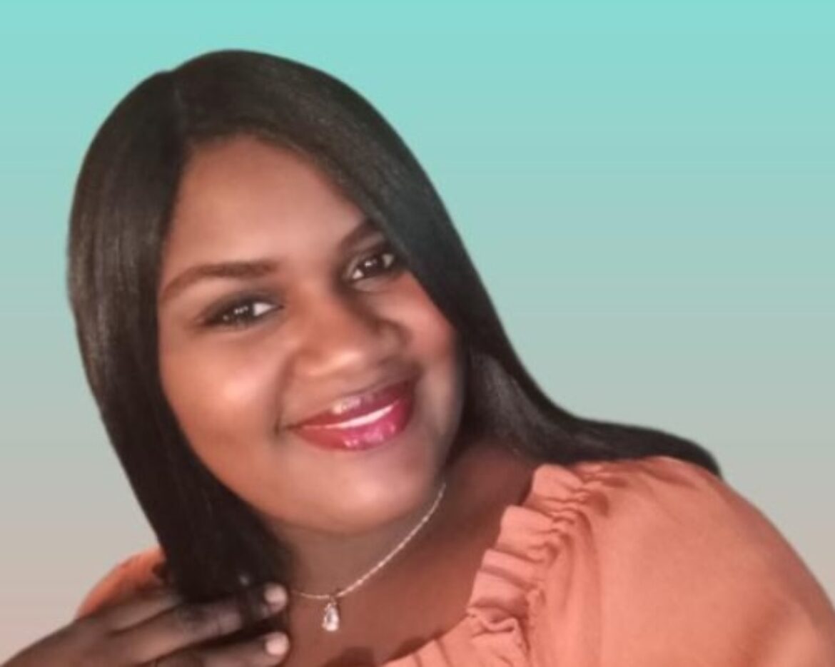 Yuribel-Pimentel-Guante-1